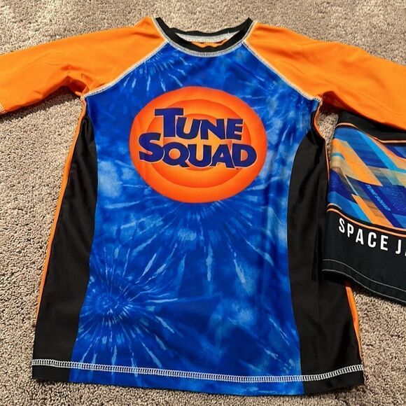 SPACE JAM!! Swim set! Great condition! Size medium top and small bottoms! - Picture 2 of 8